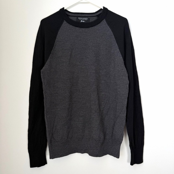 Banana Republic Other - Banana Republic Baruffa Merino Wool Sweater in Gray and Black Size Medium
